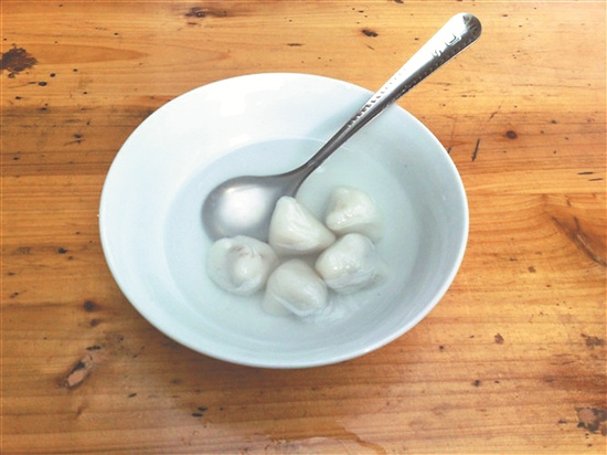 中國僑網(wǎng)鎮(zhèn)雄湯圓有三個角