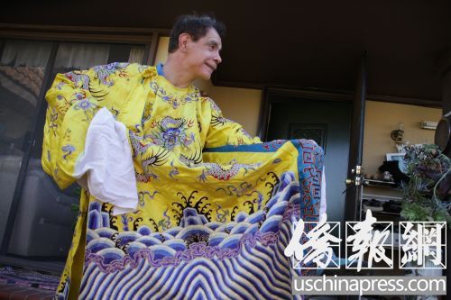 戈法的一段即興演出。(美國《僑報》/邱晨