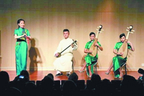 2015年巴黎中國曲藝節(jié)——江蘇揚州曲藝專場演出現(xiàn)場