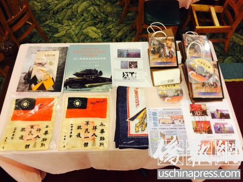 美國(guó)“飛虎隊(duì)員”歷史紀(jì)念遺物收藏(美國(guó)《僑報(bào)》/聶達(dá)