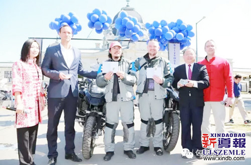 出發(fā)儀式現(xiàn)場(匈牙利《新導(dǎo)報》)