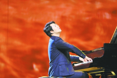 2016“中拉文化交流年”中方形象大使郎朗在開幕式上表演