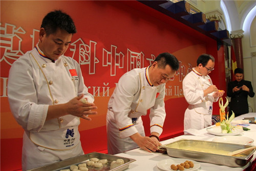 現(xiàn)場廚藝展示