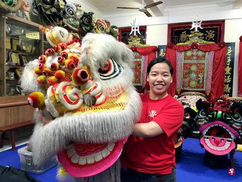 新加坡華人黃鈺清愛上習(xí)武。(新加坡《聯(lián)合早報》/林心惠