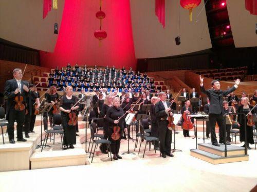 中國僑網(wǎng)音樂會陣容非常強大,最終也沒有讓現(xiàn)場觀眾失望,取得圓滿成功。(資料圖)