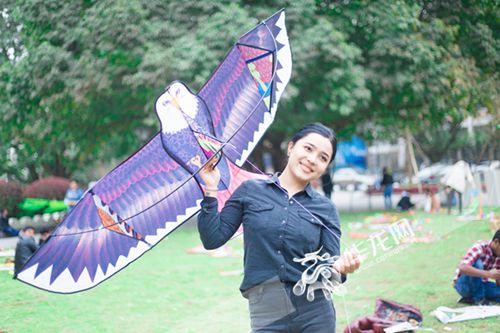中國(guó)僑網(wǎng)展示風(fēng)箏 重慶交通大學(xué)供圖 華龍網(wǎng)發(fā)