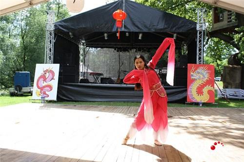 中國僑網(wǎng)中國舞蹈表演