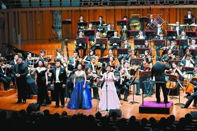 中國僑網(wǎng)音樂會(huì)現(xiàn)場。 王小京 攝