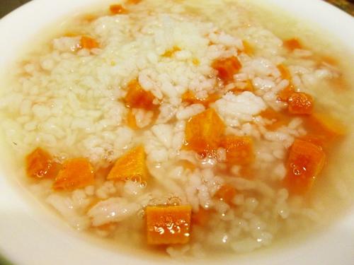 中國(guó)僑網(wǎng)紅薯稀飯。(圖片來源:美國(guó)《世界日?qǐng)?bào)》)