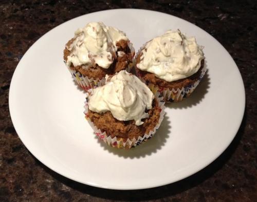 中國(guó)僑網(wǎng)南瓜奶酪松餅 (圖片來(lái)源:美國(guó)《世界日?qǐng)?bào)》)