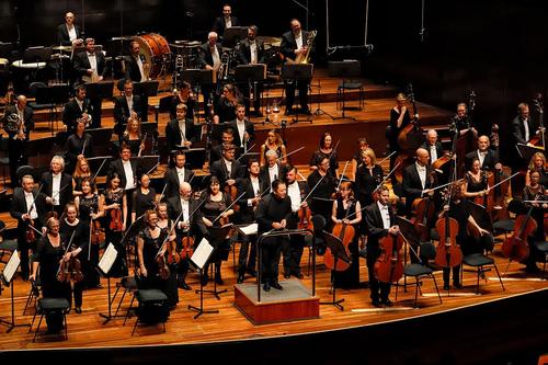 中國(guó)僑網(wǎng)音樂(lè)會(huì)現(xiàn)場(chǎng)。