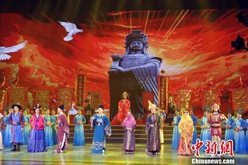 中國僑網(wǎng)儀式舞蹈《福澤海絲》。 劉可耕 攝