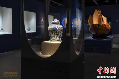 中國僑網(wǎng)展廳內(nèi)景 余冠辰 攝