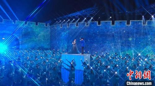 中國僑網(wǎng)《揚帆遠航大灣區(qū)——2022新年音樂會》舉行 央視供圖