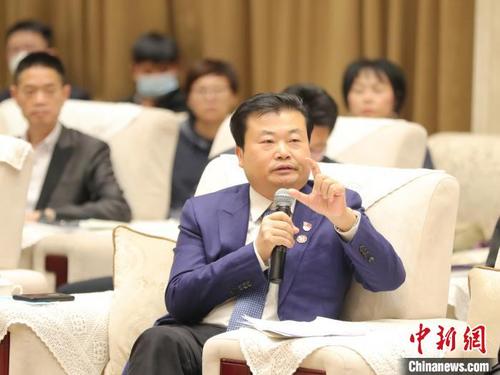 中國僑網(wǎng)廣藥集團董事長李楚源 廣藥集團供圖